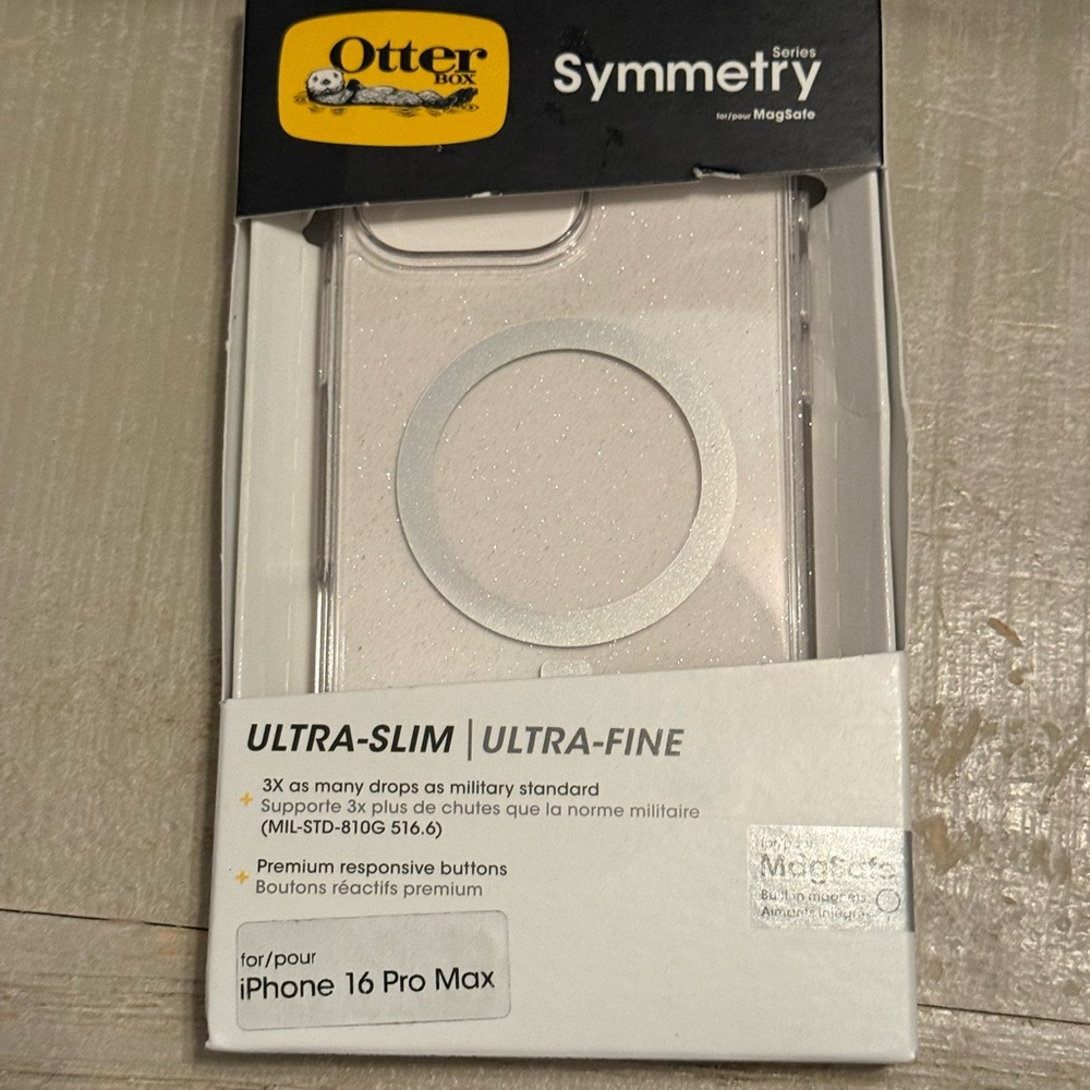 Ultra-Slim Clear with Sparkles MagSafe OtterBox Symmetry